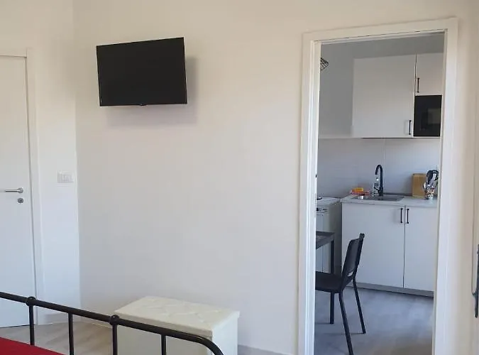 Sweet Di Nati 시라쿠사